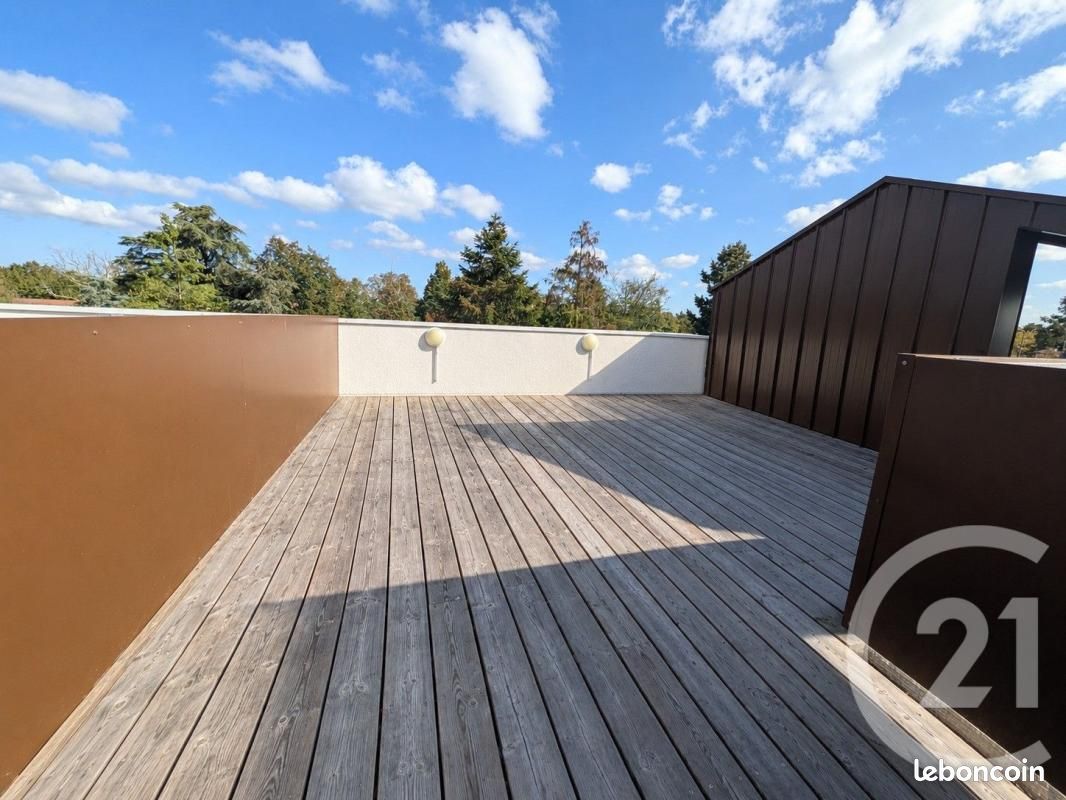 Appartement 3 pièces 64 m² · à Saint-Médard-en-Jalles · 64 m² · 957 €/mois