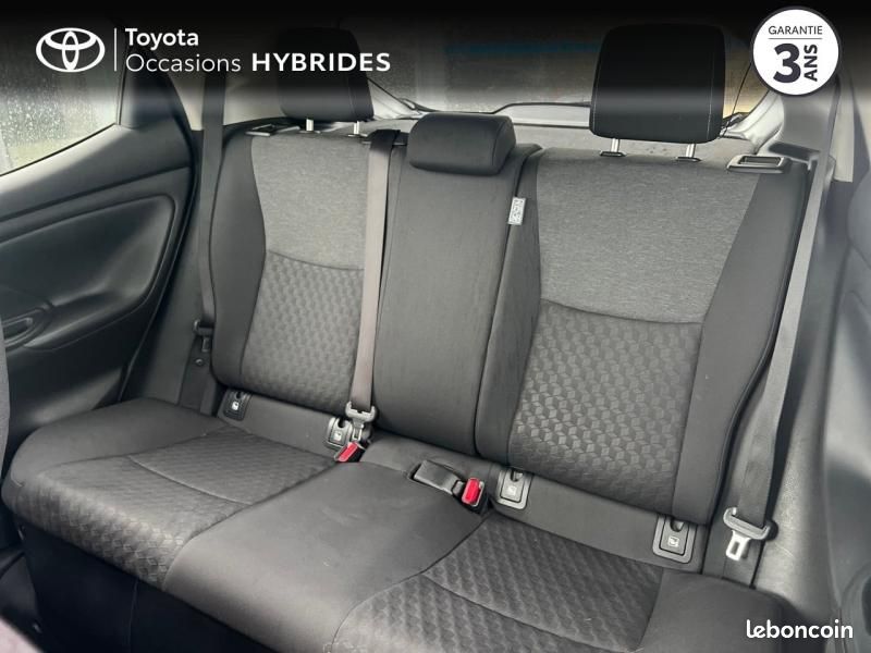 Toyota Yaris 116h Design 5p MY22 (image 12)