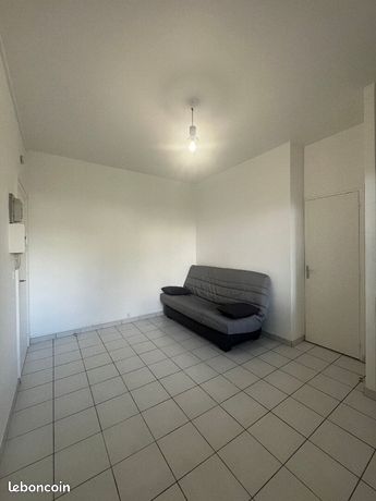 Studio 1 pièce 18 m²