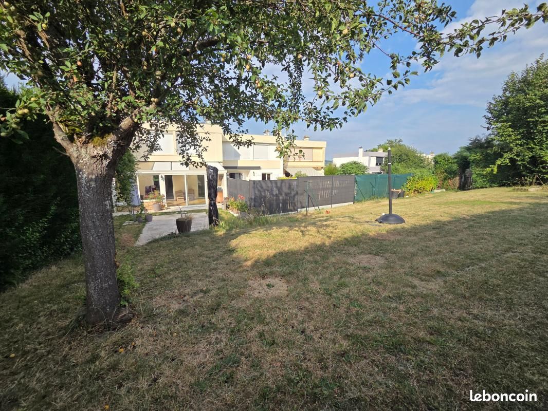 Maison 4 pièces 95 m² · à Saint-Marcel · 95 m² · 1 200 €