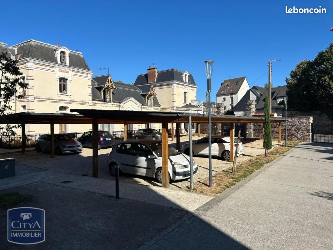 Parking Rennes · 50 €/mois