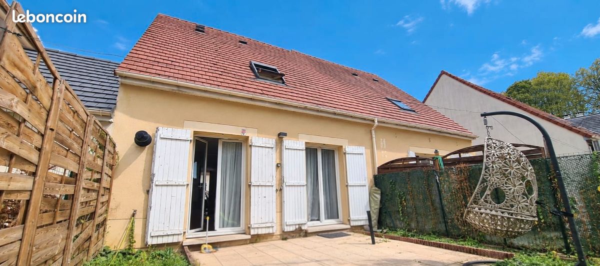 Maison 4 pièces 70 m² · à Évry-Courcouronnes · 70 m² · 239 900 €
