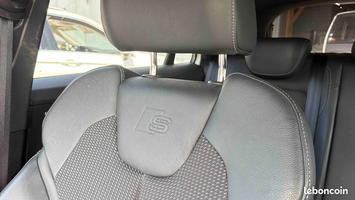 AUDI Q2 35 TFSI 150 S tronic 7 S line (image 40)