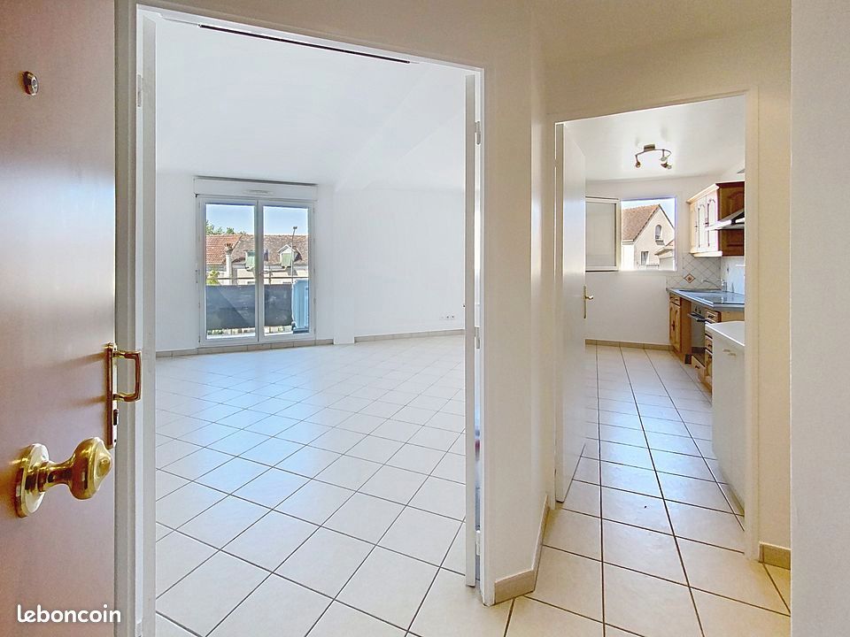 Appartement 3 pièces 64 m² · à Mandres-les-Roses · 64 m² · 212 000 €