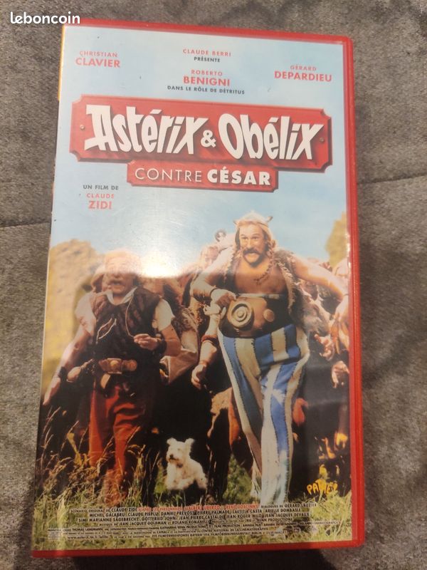 Astérix et Obélix contre César VHS (image 1)
