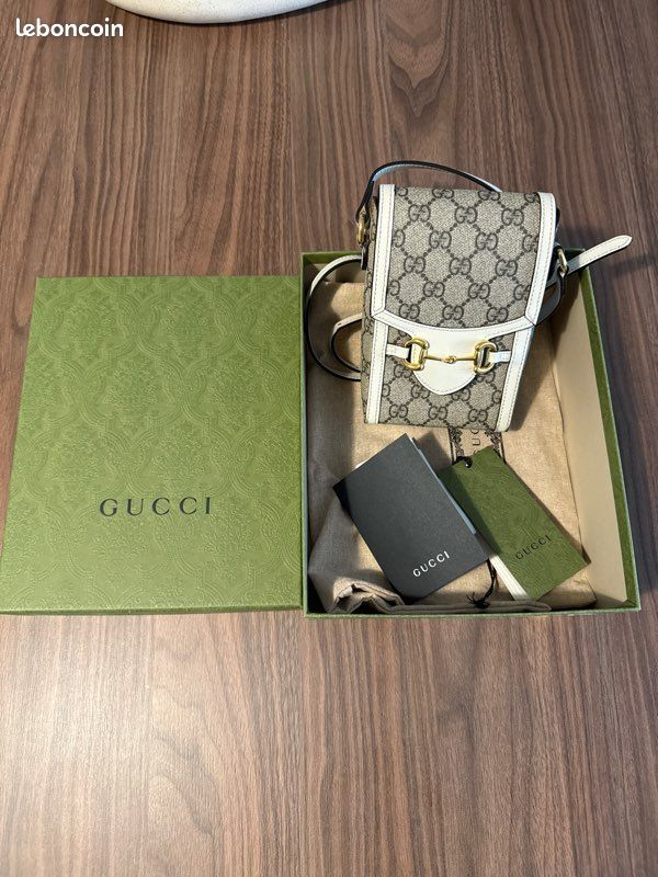 Sacoche Gucci Mini Bag Horsebit 1955 – Toile GG Supreme & cuir blanc (image 1)