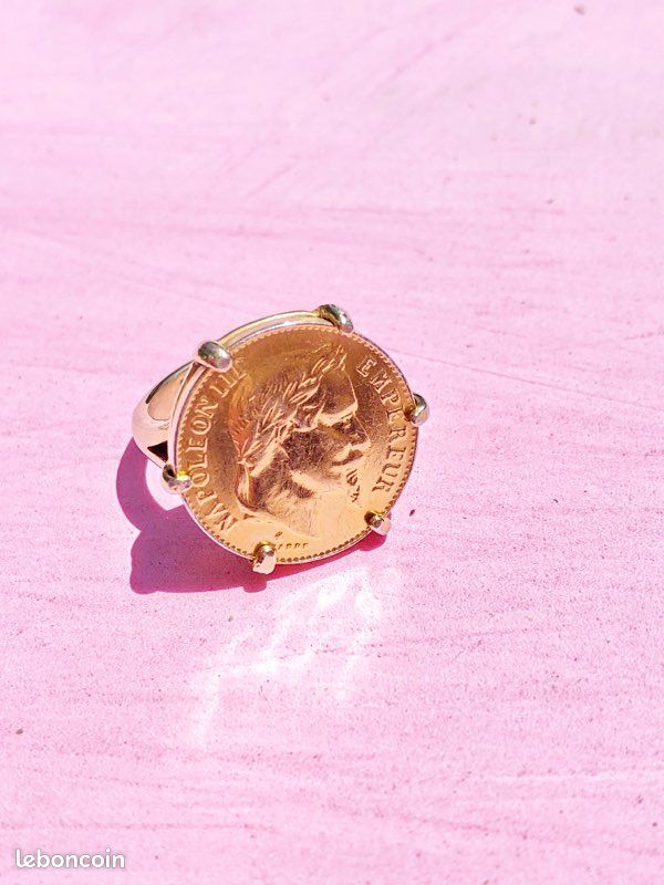 Bague Napoléon Griffée Sertie Pièce 20 Francs Louis (image 2)