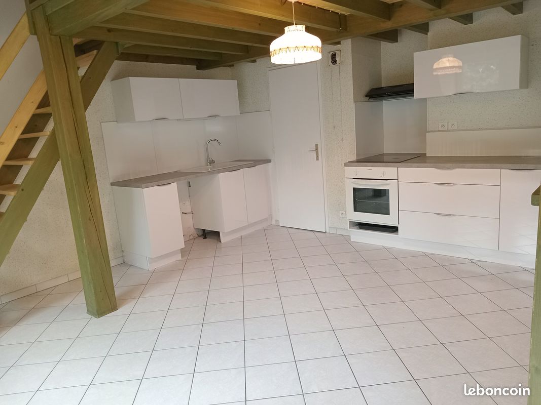 Appartement a louer dole - 3 pièce(s) - 90 m2 - Surfyn