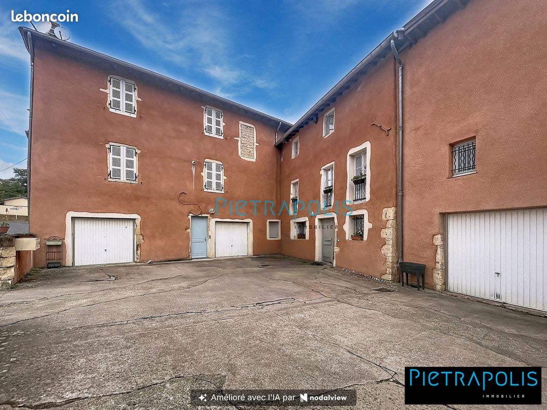 Appartement 3 pièces 91 m² · à Saint-Didier-de-Formans · 91 m² · 195 000 €