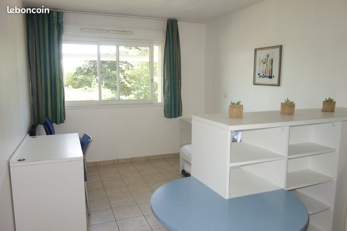 Studio 1 pièce 23 m²
