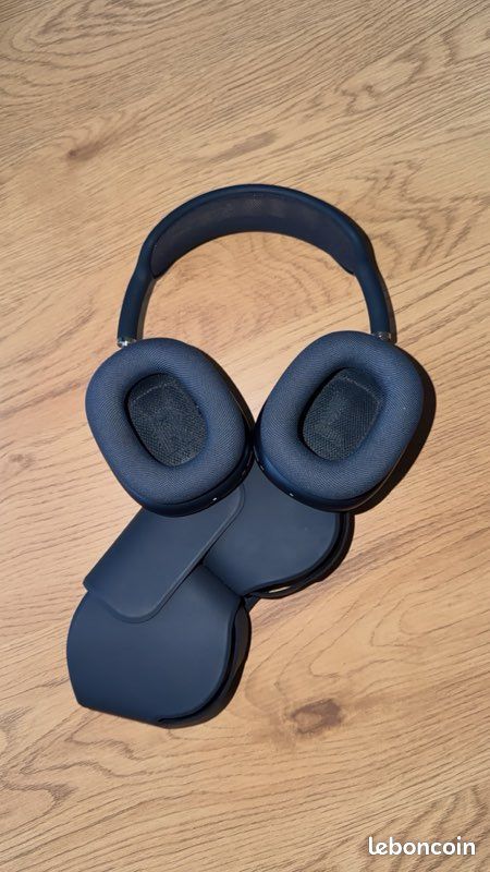 AirPods Max Apple A3184 bleu + Smart Case – Très bon état (image 3)