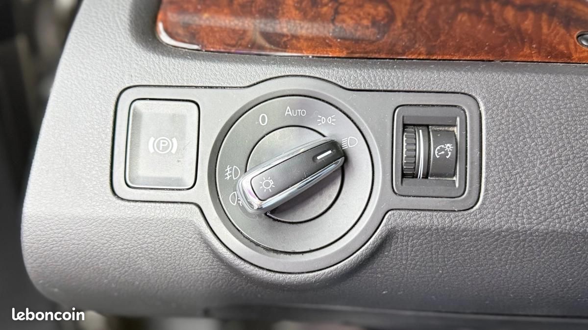 Volkswagen Passat C.CONFOR Basis / GPS RADARS AV AR SIEGES ELECTRIQUES (image 19)