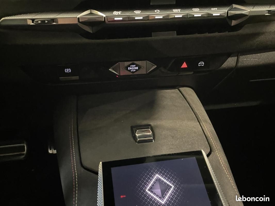 DS 4 BlueHDi 130 EAT8 Performance Line+ (image 11)