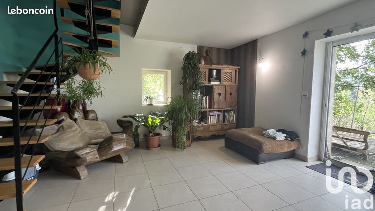 Maison 5 pièces 134 m²