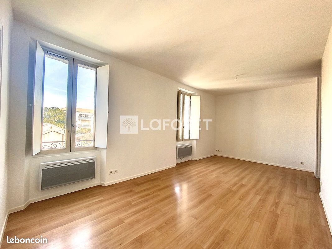 Appartement 2 pièces 43 m² · à Orange · 43 m² · 454 €