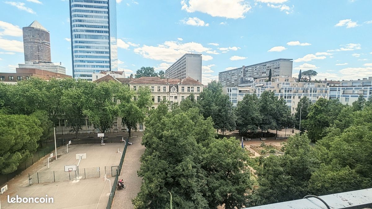 Appartement 4 pièces 106 m² · à Lyon · 106 m² · 2 139 €