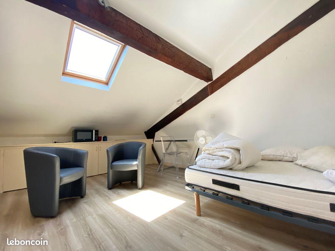 Appartement 1 pièce 18 m² · à Toulouse · 18 m² · 379 €