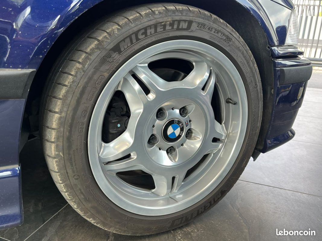 🚗 B.M.W. M3 3.2 💨 321 Ch 🔥 Sièges chauffants 🎵 Silencieux Supersprint ❄️ Climatisation (image 30)