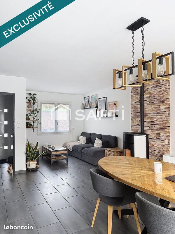Maison 4 pièces 94 m² · à Montigny-en-Gohelle · 94 m² · 192 000 €