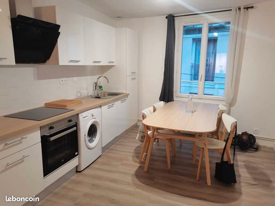 Location meublé T1bis - Poitiers 86000 (image principale 1)