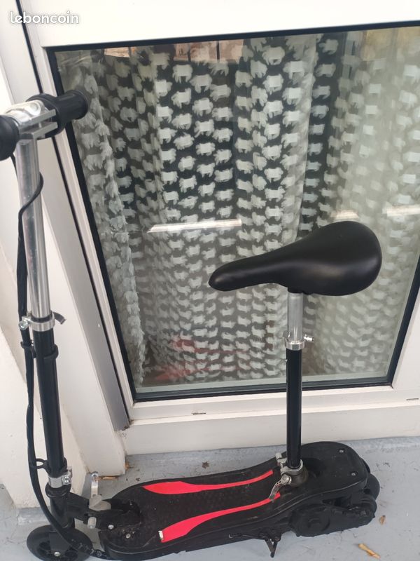 Trottinette electrique (image 1)