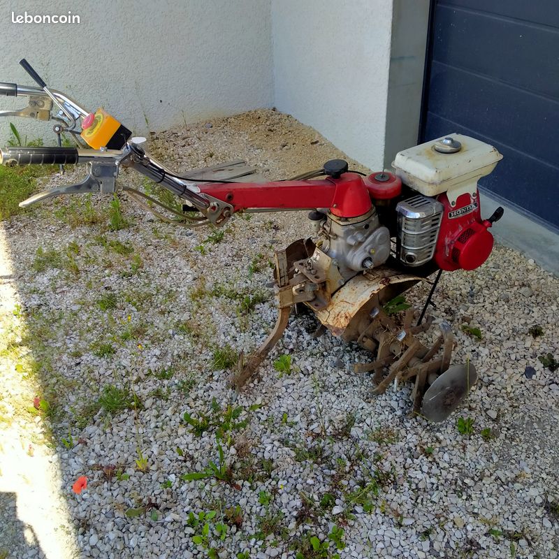 Vend motoculteur Honda (image 1)