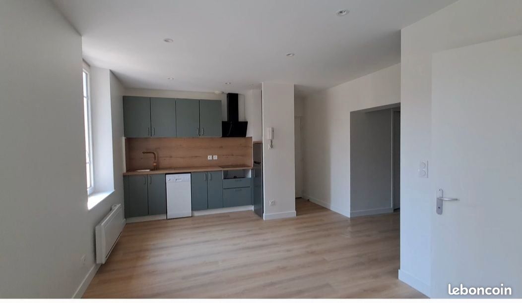 Appartement 3 pièces 60 m² · à Clermont-Ferrand · 60 m² · 760 €