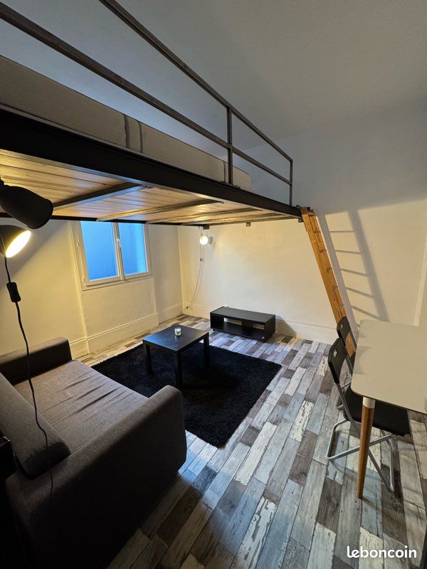Appartement 1 pièce 25 m² · à Saint-Mandé · 25 m² · 920 €/mois