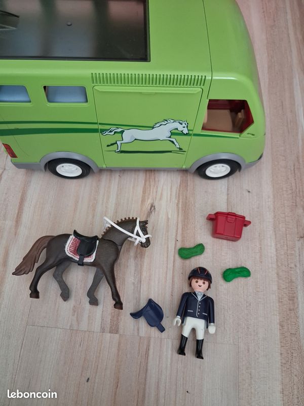 Van pour chevaux playmobil (image 1)