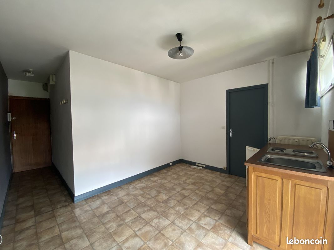 Appartement 1 pièce 20 m² · à Reims · 20 m² · 400 €