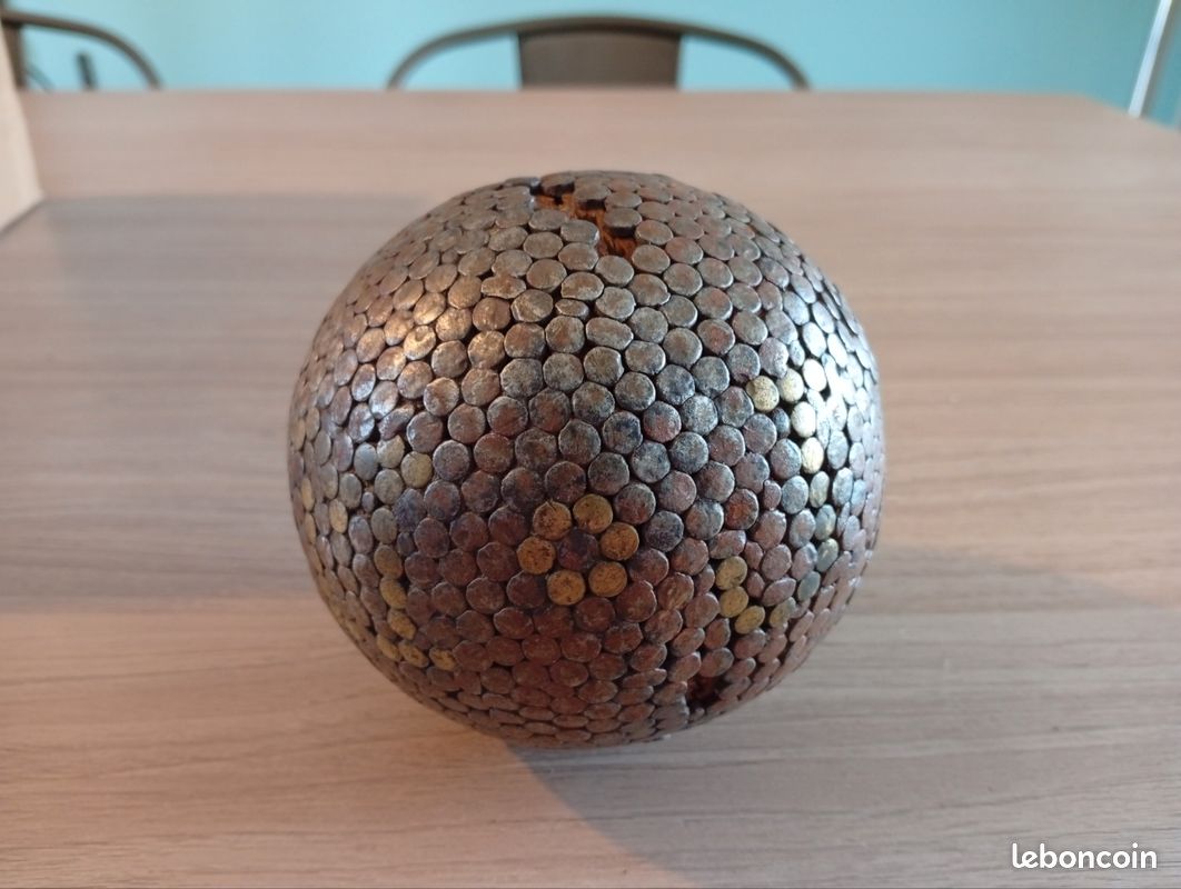 les boules cloutées - Avis de voyageurs sur Musée Des