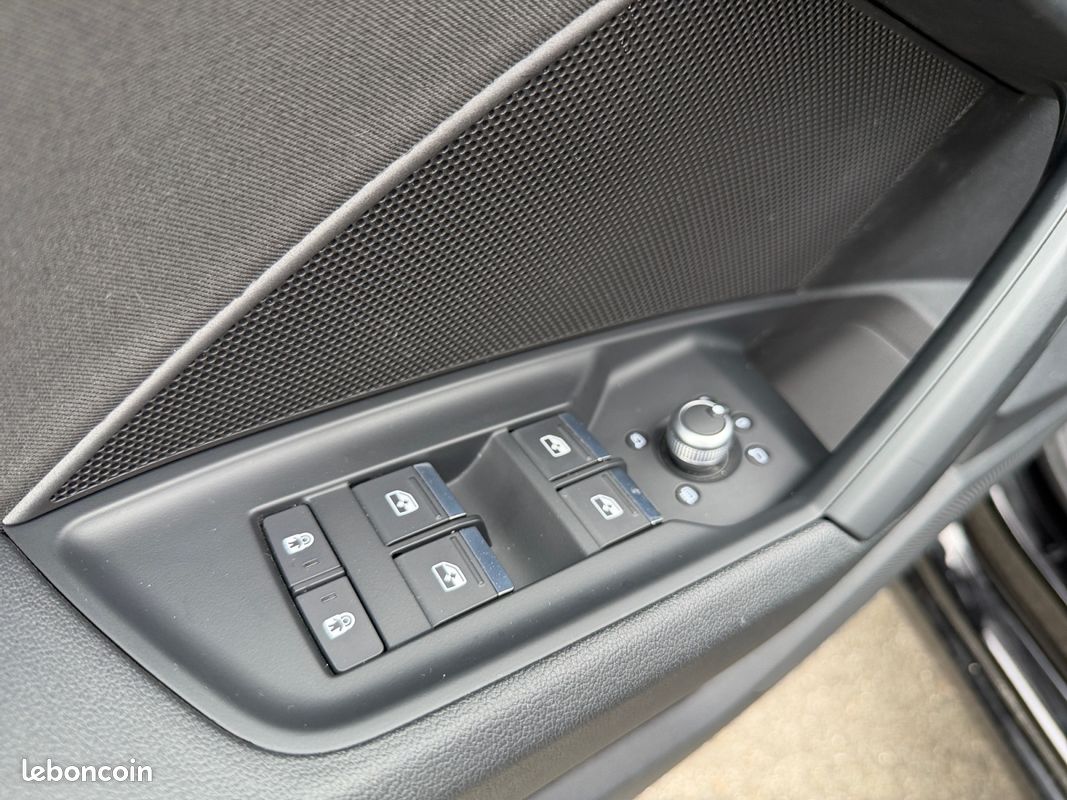 AUDI A3 Sportback 35 TDI 150 S tronic 7 Business line (image 26)