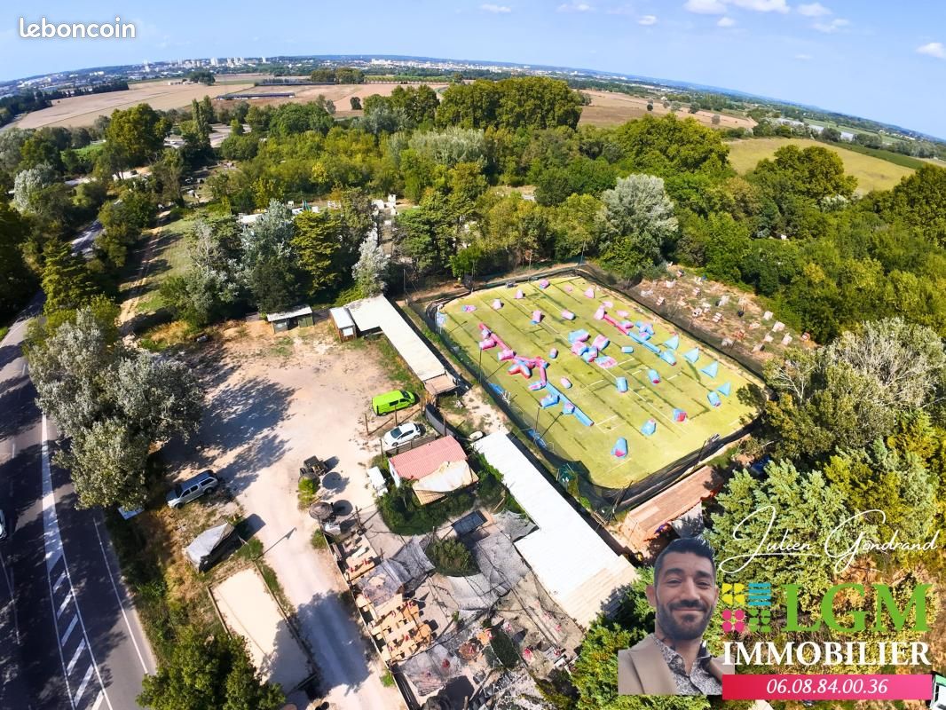 Terrain 42 653 m² Nimes · à Nîmes · 190 000 €