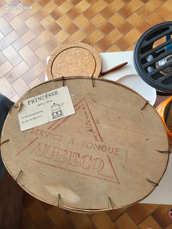 Service à fondue Vintage AUBECQ et Céramique ST AMAND, France