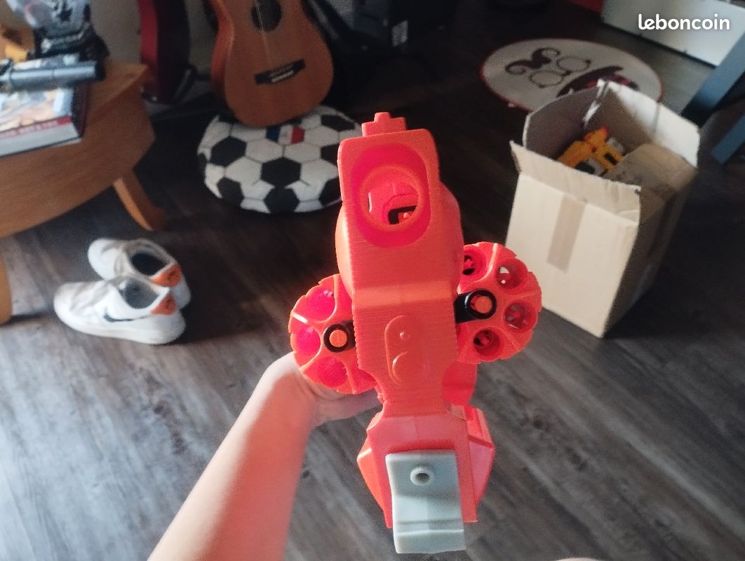 Nerf zombie avec double barillets (image 1)