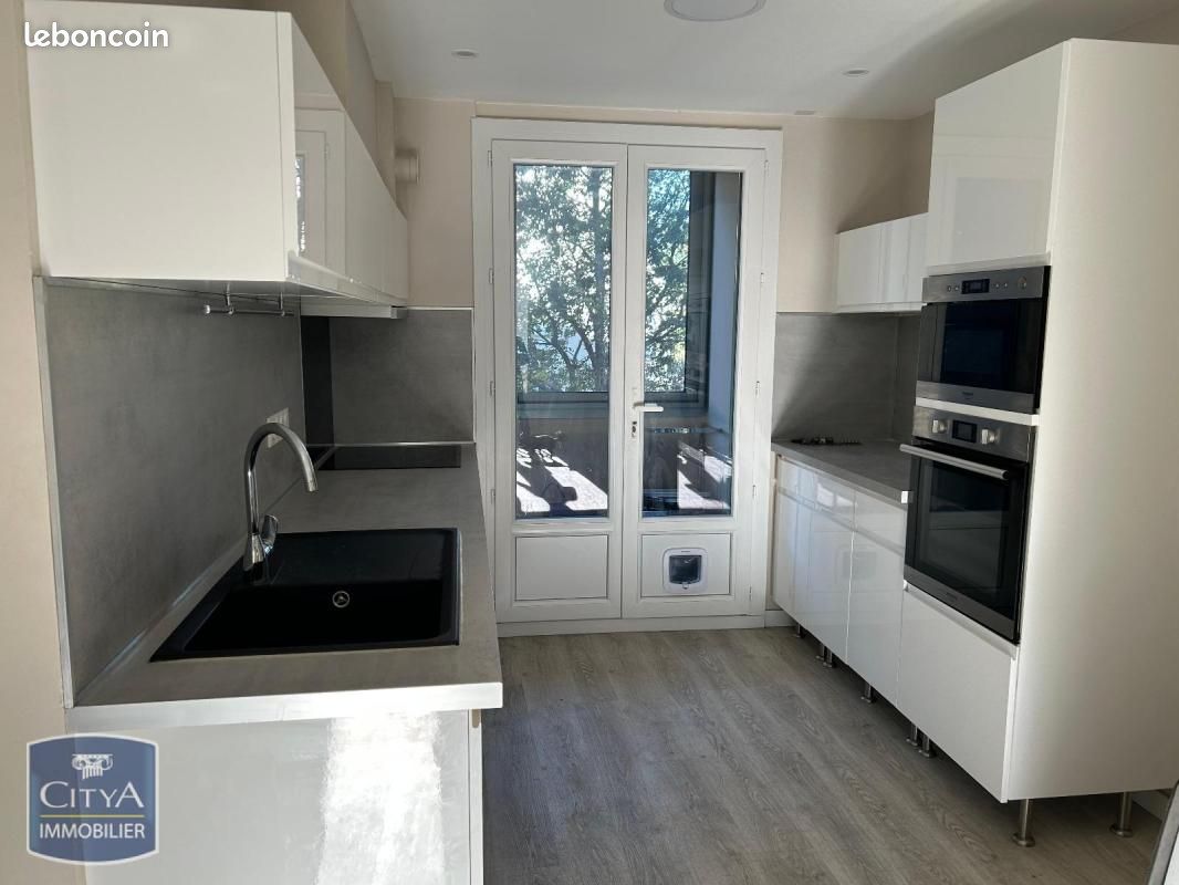 Appartement 3 pièces 62 m² · à Orange · 62 m² · 750 €/mois