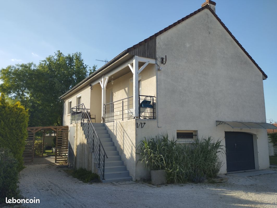 Maison 6 pièces 115 m² · à Magny-sur-Tille · 115 m² · 369 000 €
