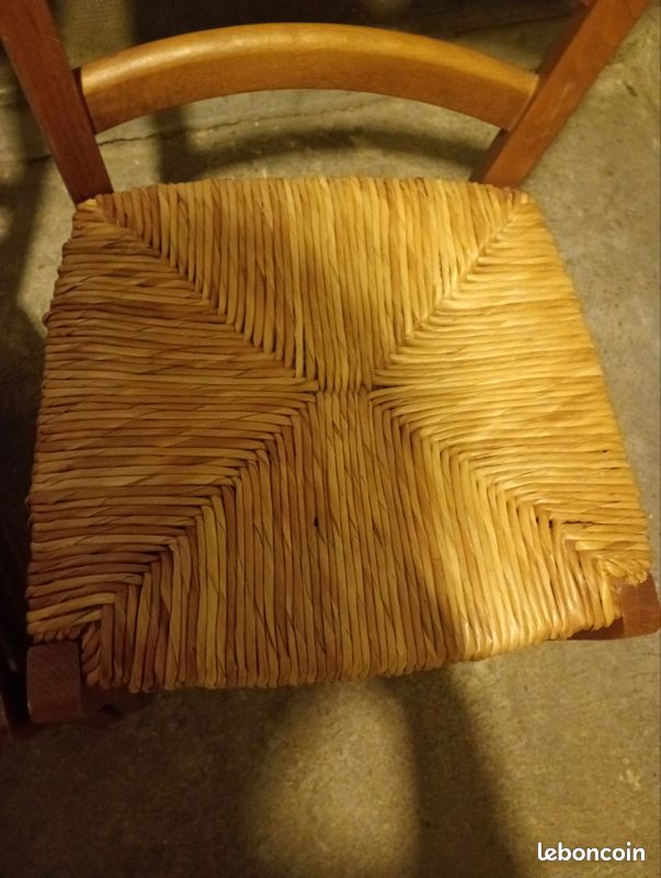 Lot de 4 chaises en bois et paille avec motif cœur (image 9)