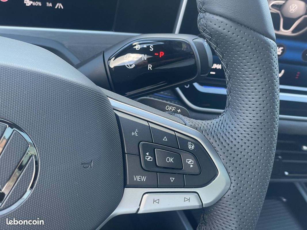 VOLKSWAGEN Passat 1.5 eHybrid 272 DSG6 R-Line (image 34)