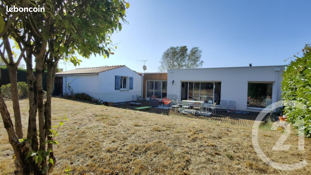Maison 6 pièces 134 m² · à Commequiers · 134 m² · 342 875 €