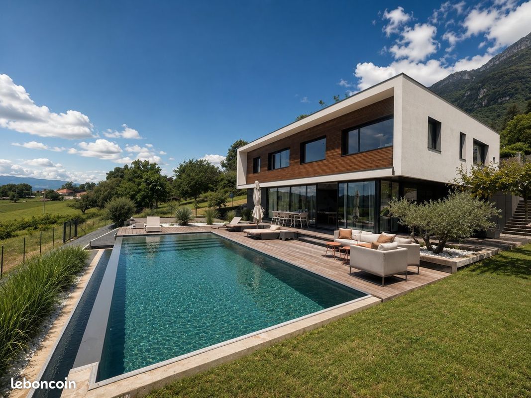 Maison 5 pièces 186 m² · à Aix-les-Bains · 186 m² · 949 000 €