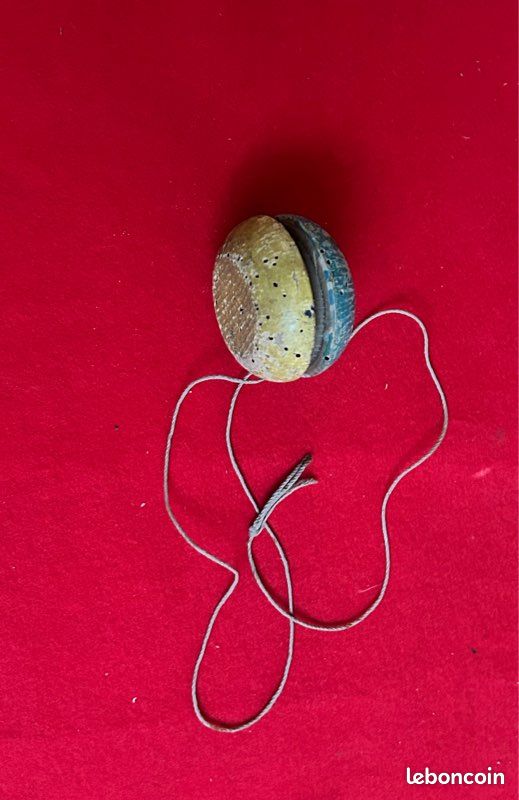 Yoyo en bois animaux environ 5,5 x 3 cm (renard
