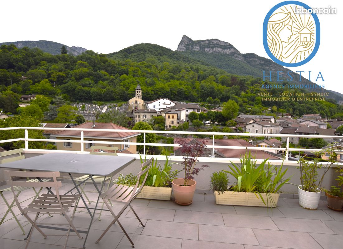 Appartement 5 pièces 115 m² · à Voreppe · 115 m² · 1 377 €
