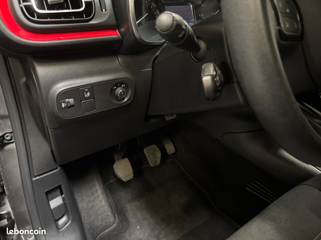 CITROEN C3 Graphic 1.2 PureTech 82 ch - courroie OK entretien en concession (image 21)