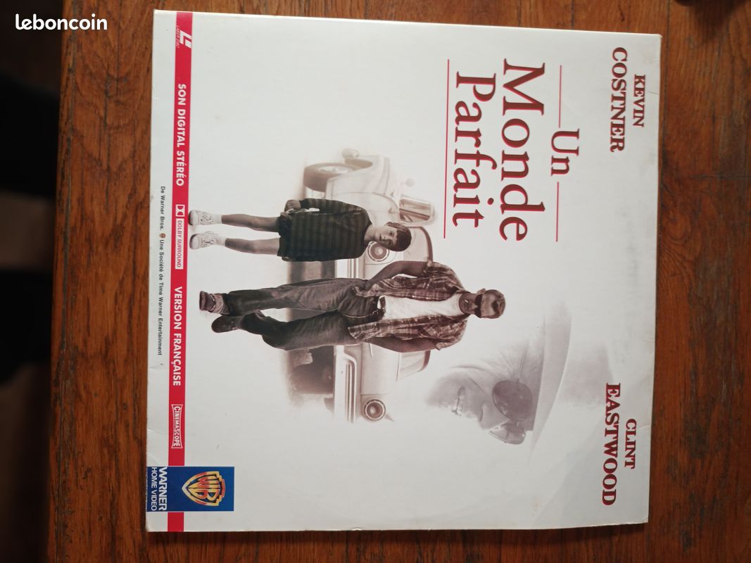 Laser disc Un monde parfait (image 1)