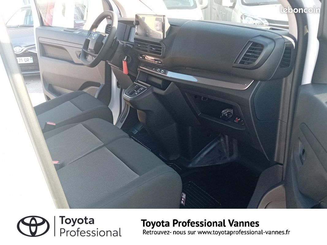 Toyota PROACE Medium Electric 136ch 75kWh Start MC24 (image 11)