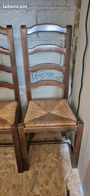 Chaise en bois (image 3)