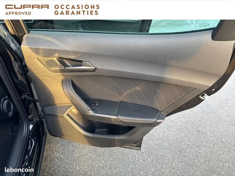 Cupra Formentor 1.5 eHybrid 204ch V DSG6 (image 17)