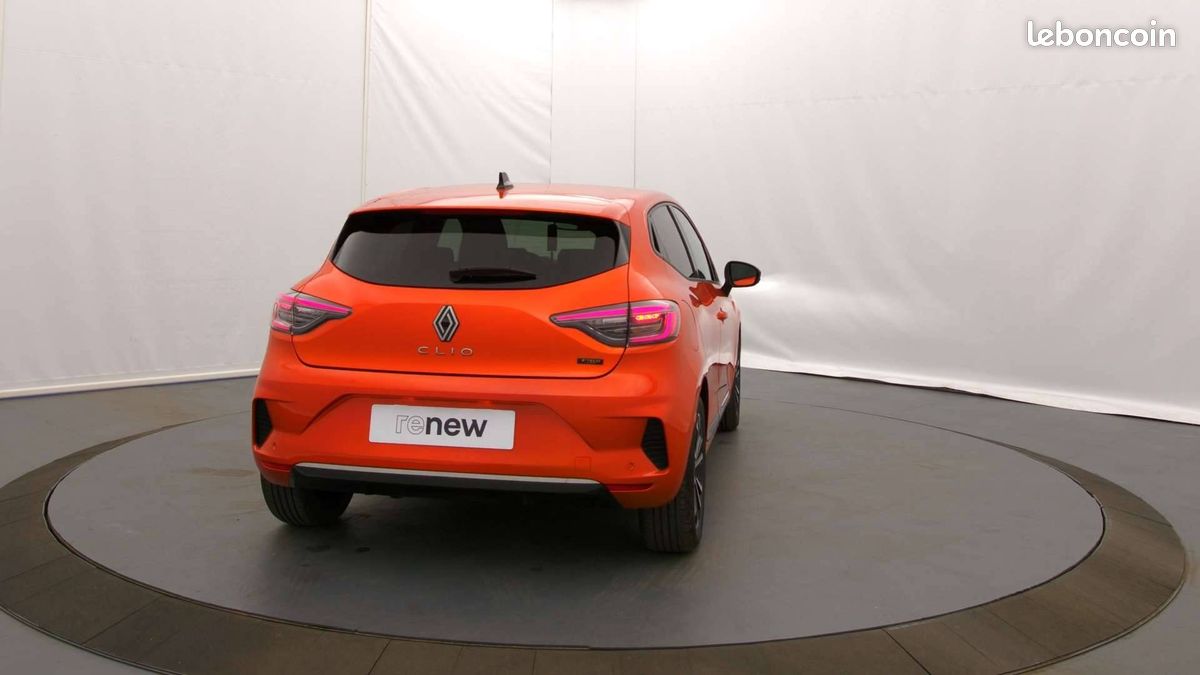 Renault clio e tech full hybrid 145 techno (image 14)