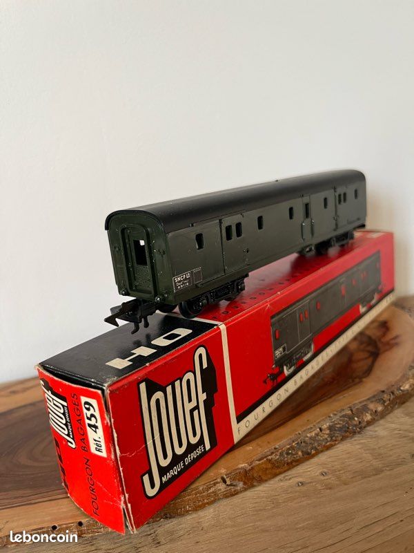 TRAIN JOUEF REF 5420 FOURGON A BAGAGES Avec sa boite